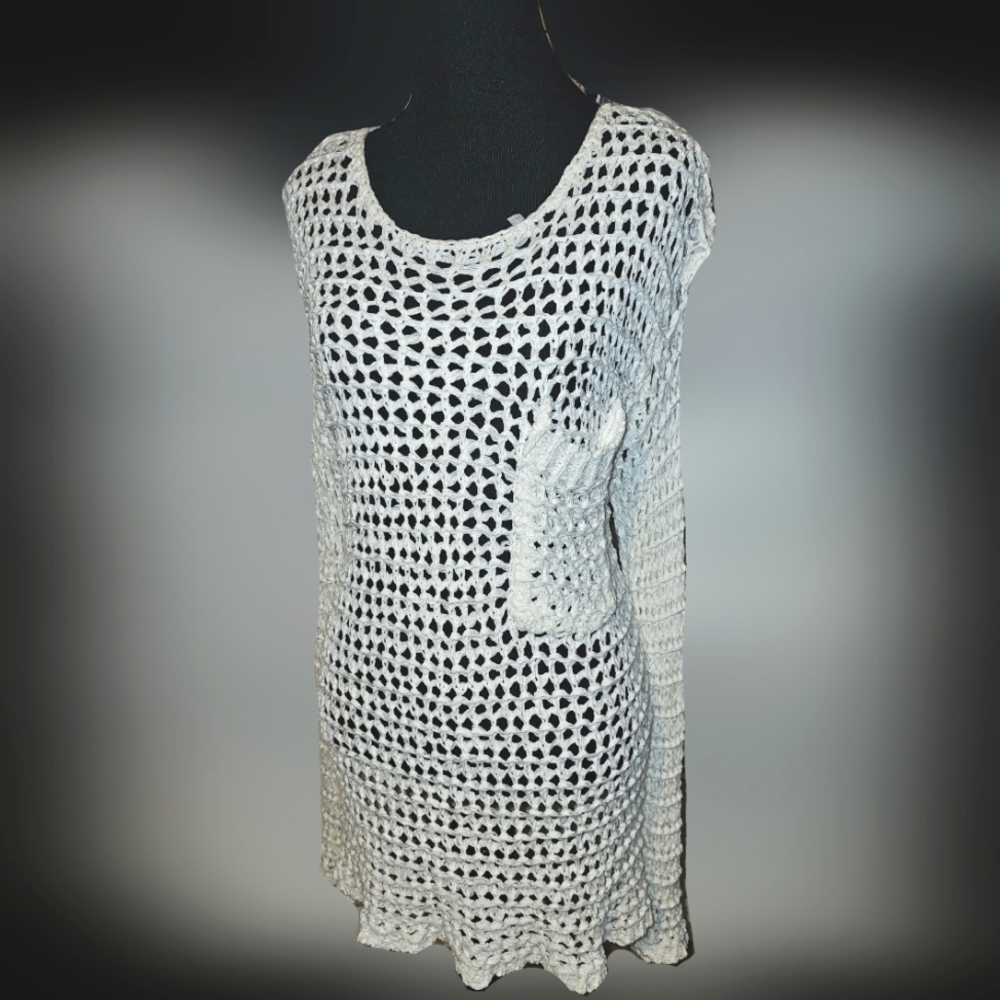 White crochet cover up